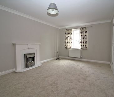 Lower Meadow, Ilminster, Somerset, TA19 - Photo 6