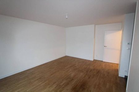 Appartement 3 pièces - - Photo 2