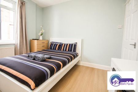 3 Bedroom Flat To Rent - Photo 5