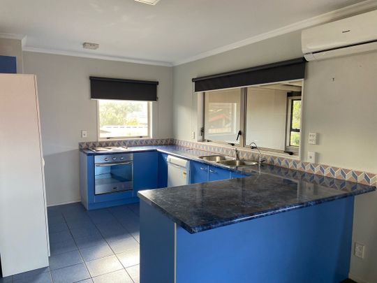 3 Swan Lane - Photo 1