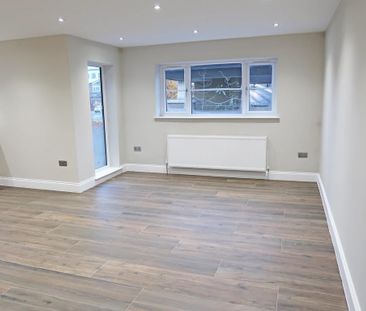 3 bedroom apartment to rent - Photo 4