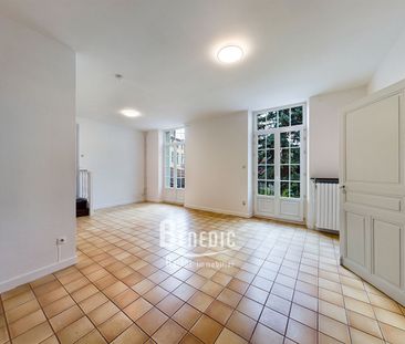 Location Appartement 4 pièces 102m² - Photo 5