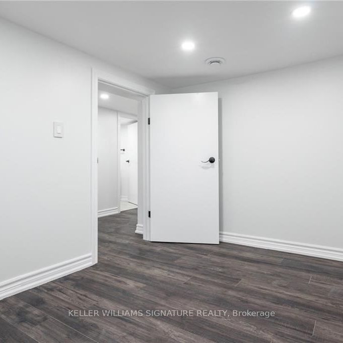 Detached Home For Lease | X8141756 - Photo 1