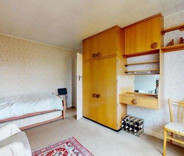 Hanworth Road, TW4 - Photo 6