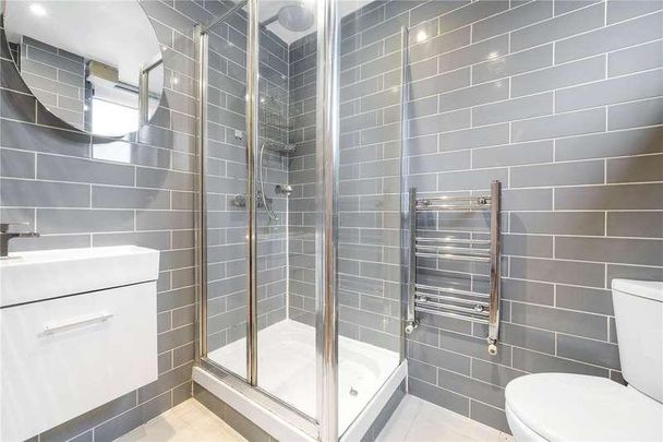 Streamline Mews, East Dulwich, London, SE22 - Photo 1