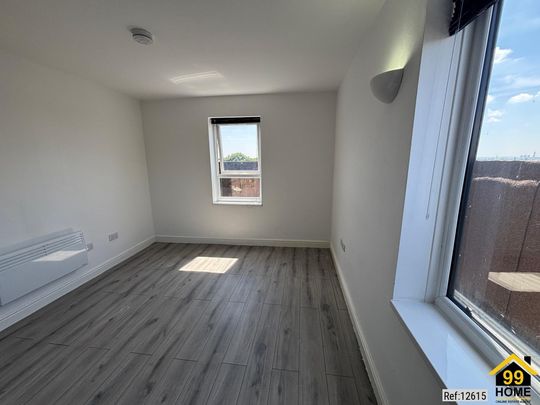 2 bed Apartment in 15 Earle Street Earlstown, Newton-le-Willows, WA12 9LW - Photo 1