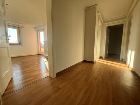 Grosszügige Wohnung mit beeindruckendem Weitblick - Photo 3