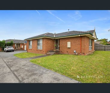 2/4 Bramwell Close, Endeavour Hills, Vic 3802 - Photo 1