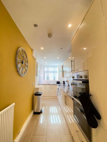 5 bedroom house to rent - Photo 5