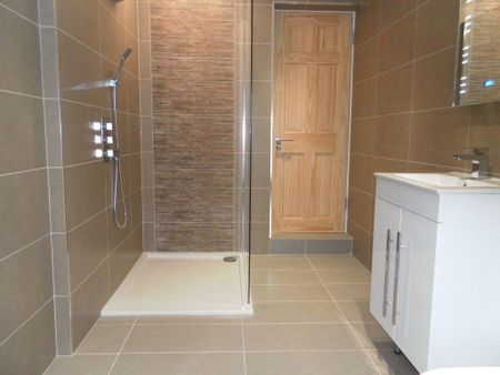 2 bedroom house to rent - Photo 2