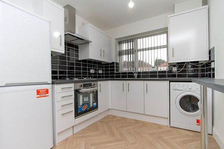 3 Bed Flat, Glover St, CV3 - Photo 5