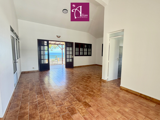 Location Maison 4 pièces 118m² LE GOSIER 97190 - Photo 1