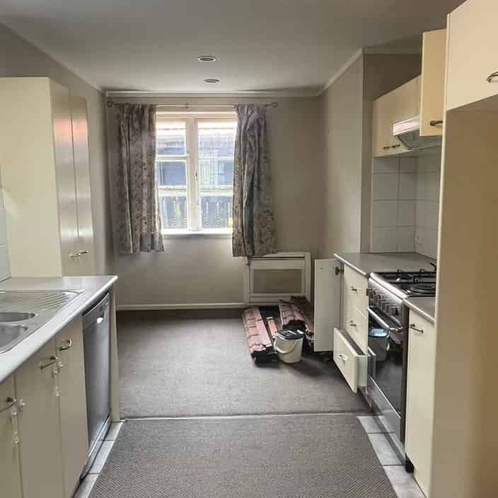 612 Mount albert road Royal Oak - Photo 1