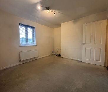 Gibraltar Close, Lower Stoke - Photo 6