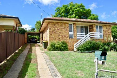 4 Fraser Crescent, Tamworth - Photo 2