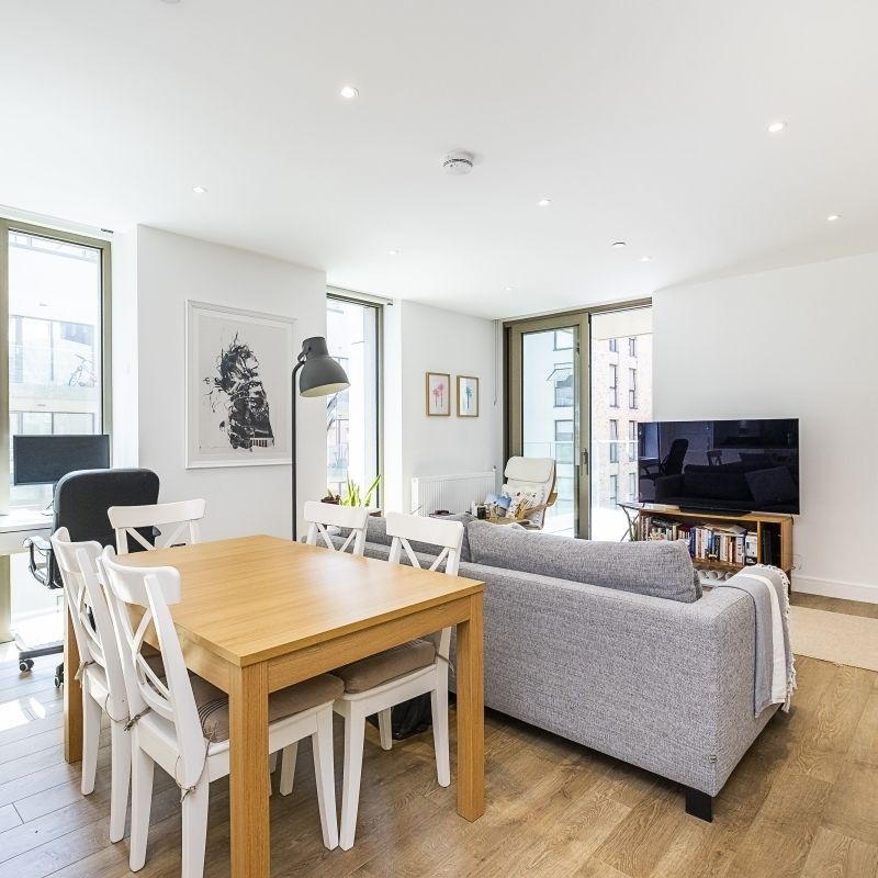 2 bedroom apartment to rent - Photo 1