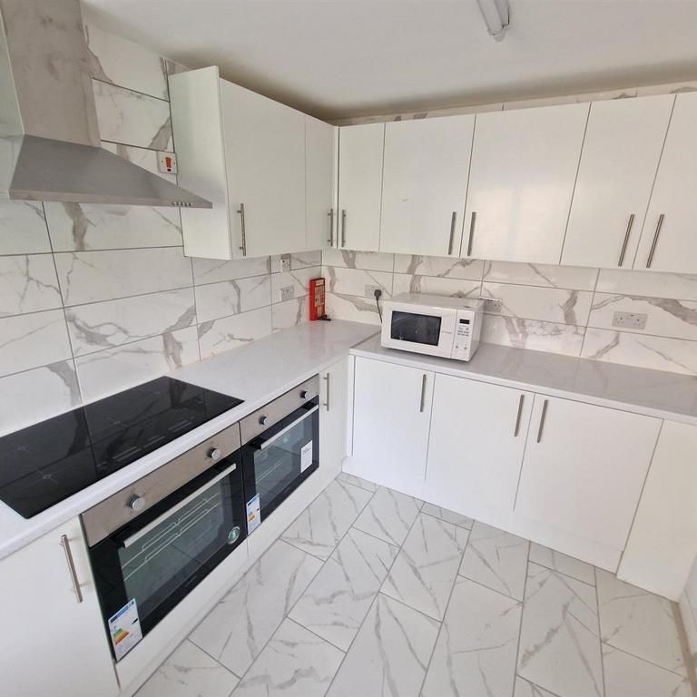 1 bedroom house to rent - Photo 1