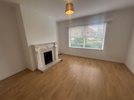 7 Railway Cottages, Bridge Road, Helens Bay, BT19 1TE - Photo 2