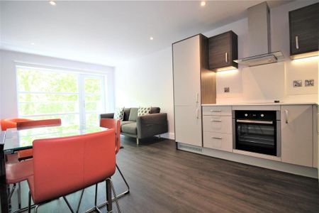 2 bedroom apartment to rent - Photo 2