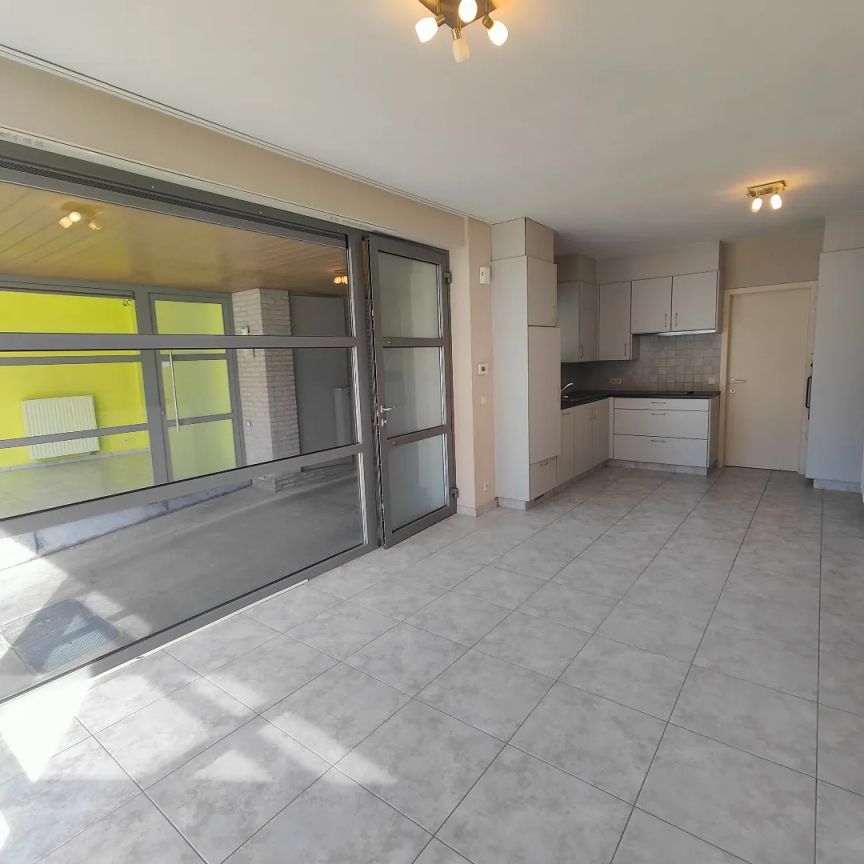 Gezellig 1-slaapkamerappartement te huur in centrum Koolskamp! - Photo 1