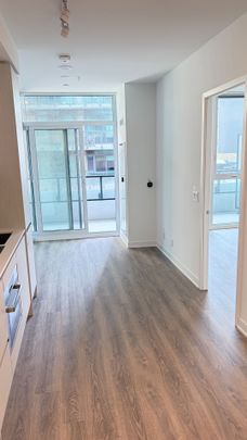 For Lease - 180 Front Street Unit# 1019, Toronto, Ontario - Photo 1