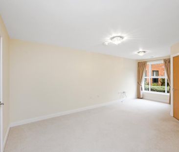 2 bedroom retirement property to rent - Photo 2