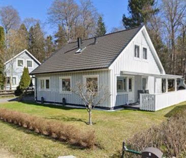 Klövervägen, Västerhaninge - Photo 1