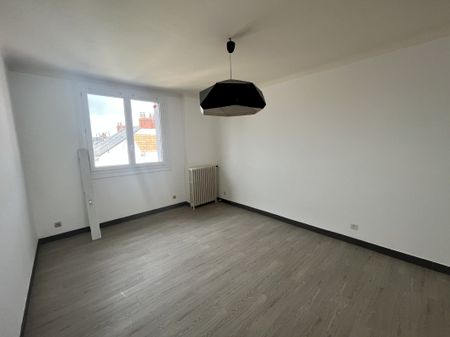Location Appartement 3 pièces 73m² NANTES 44000 - Photo 4