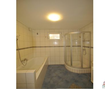 Gepflegte schöne 3 Zimmer-Wohnung in Pressbaum mit Pergola - Photo 6