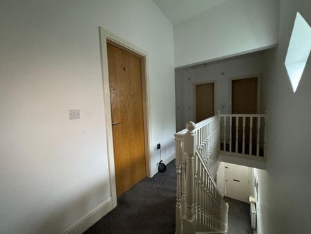 5 bedroom property to rent - Photo 2