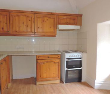 2 bedroom maisonette to rent - Photo 3