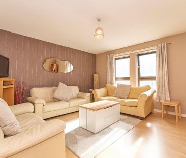2 bedroom flat to rent - Photo 3