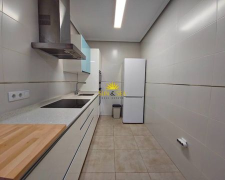 GROUND FLOOR RENT IN PRIVATE RESIDENTIAL IN ORIHUELA COSTA - ALICANTE - Photo 2