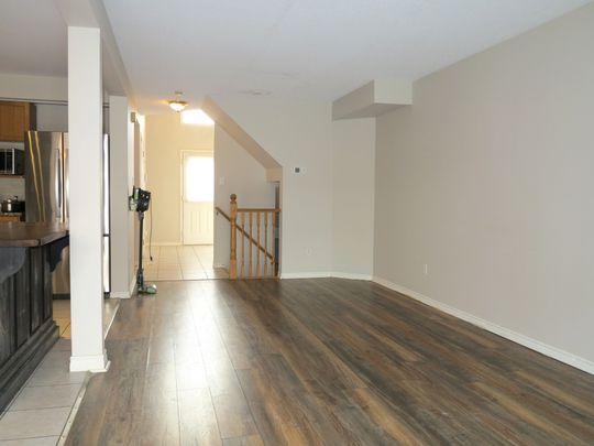 For Lease - 730 SILVERSMITH Street, London North, Ontario - Photo 1