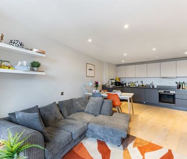 Tottenham Lane, Crouch End, London, N8 flat to rent - Photo 2