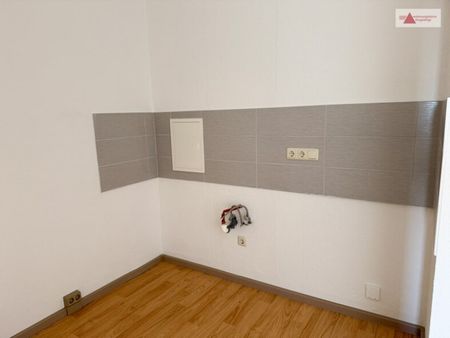 Sanierte 4-Raum-Wohnung mit Balkon und toller Aussicht - ab sofort in Annaberg-Buchholz! - Photo 5