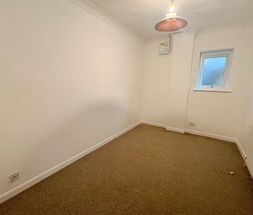 Wolseley Road - Photo 2