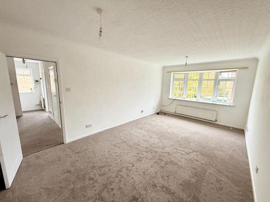 2 bedroom maisonette to rent - Photo 1