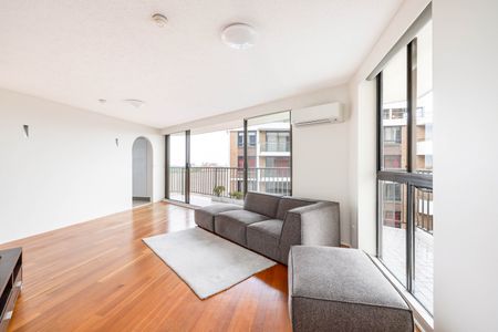 60/253 Goulburn Street, Surry Hills NSW 2010 - Apartment For Rent | Domain - Photo 4