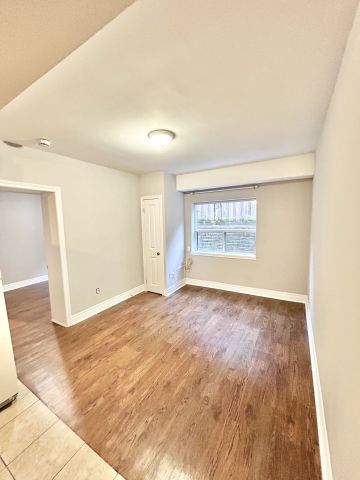 For Lease - 15 Thirty Third Street Unit# 110, Toronto, Ontario - Photo 4