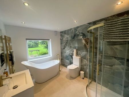 Beccles Road - Photo 5