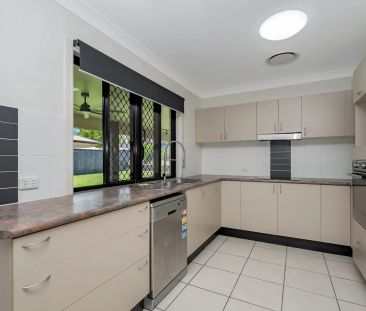 40 Dungurra Place, - Photo 2