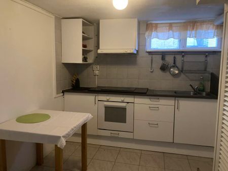 Kristian IV:s väg, Halmstad - Photo 2