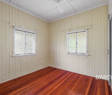 81 ROUEN RD - Photo 1