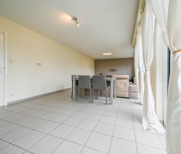 Ruim appartement in hartje Izegem - Photo 3