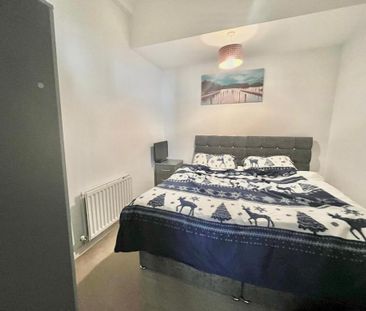 2 bedroom maisonette to rent - Photo 4