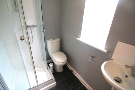 7 bedroom semi-detached house to rent - Photo 5