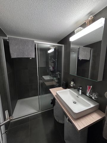 Charmante 2.5-Zimmer-Wohnung im Erdgeschoss - Foto 4