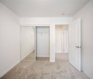 For Lease - 377 Provident Way, Hamilton, Ontario - Photo 5