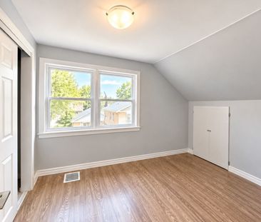 For Lease - 35 Normanhurst Avenue, Hamilton, Ontario - Photo 5